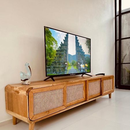 Emma'S Villa 세미냑 외부 사진